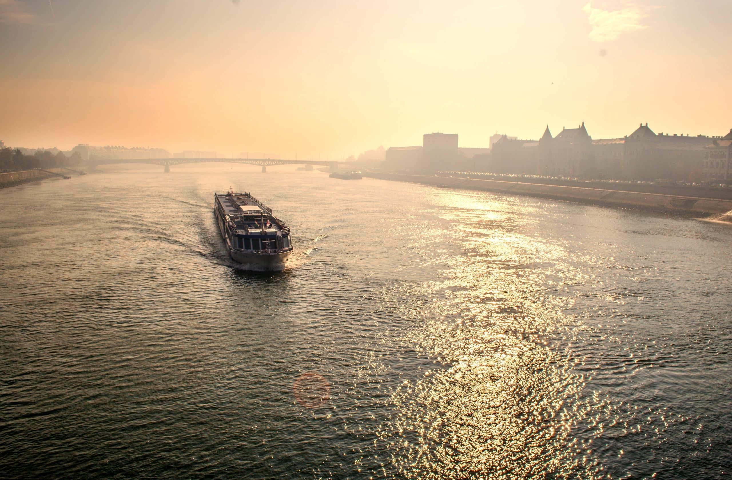 maritime hydrogen boat